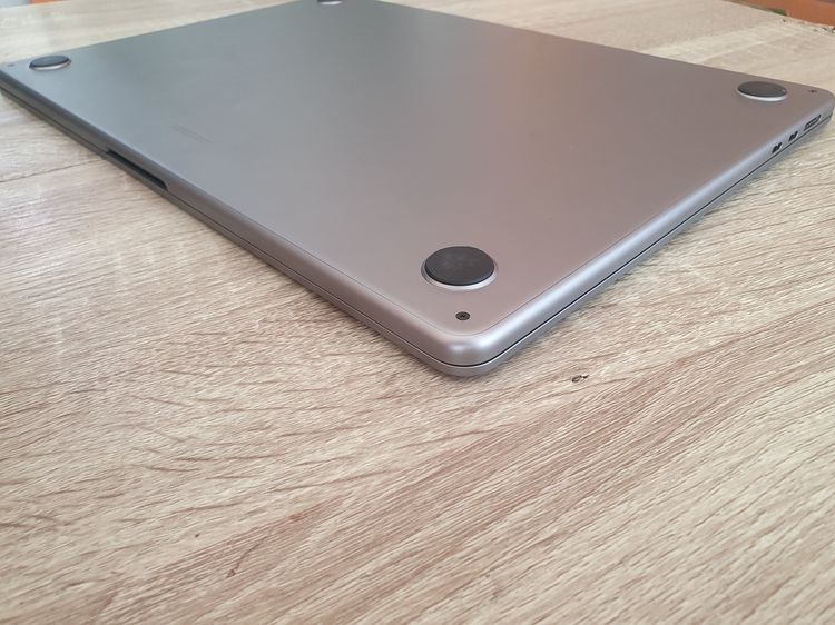 MacBook Air 15 M3 8GB 512GB ปี 2024 มีรอยตกหนัก รูปที่ 14