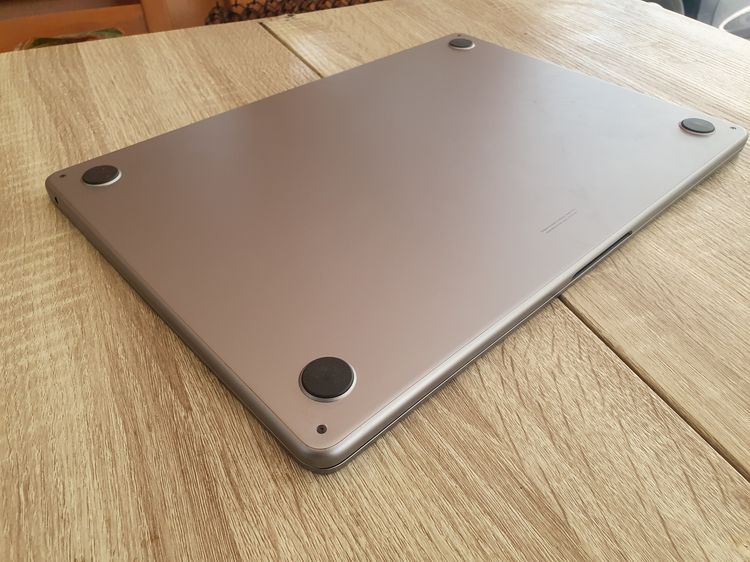 MacBook Air 15 M3 8GB 512GB ปี 2024 มีรอยตกหนัก รูปที่ 13