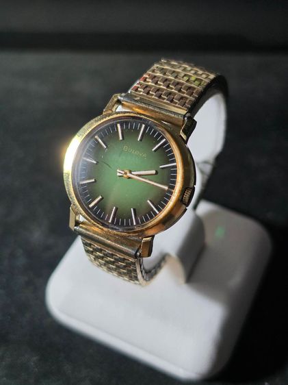 อื่นๆ ทอง นาฬิกา Bulova 10k วินเทจแบบไขลาน
