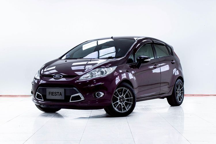 รถ Ford Fiesta 1.6 Sport สี แดง