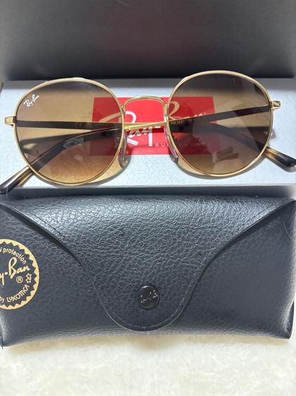 แว่นกันแดดRayban