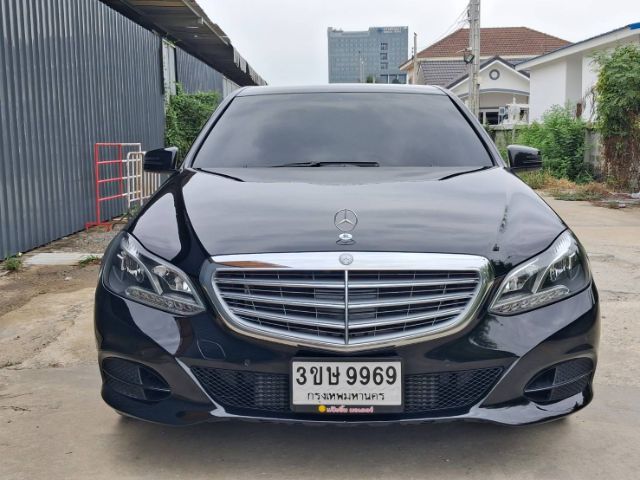 รถ Mercedes-Benz E-Class E200 CGI สี ดำ