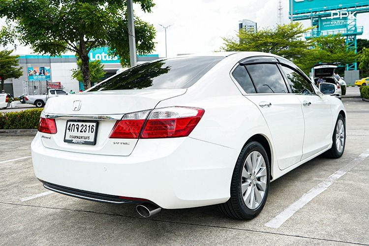 Honda Accord 2015 2.0 EL Sedan เบนซิน ไม่ติดแก๊ส เกียร์อัตโนมัติ ขาว รูปที่ 4