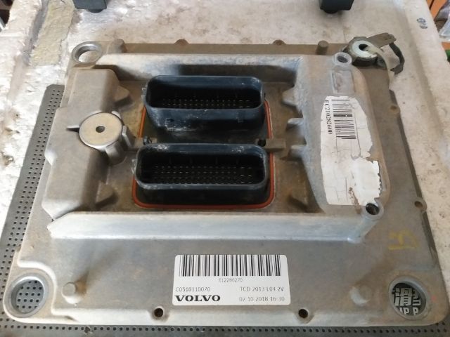 รับซ่อมกล่อง ECU เครื่องจักรกล VOLVO ทุกชนิด