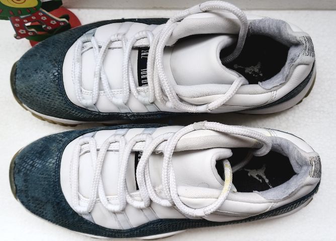 ผู้ชาย ขาว รองเท้าออกกำลังกาย NIKE AIR