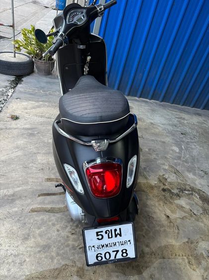 Vespa รูปที่ 5