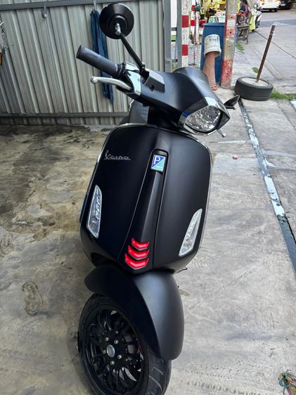 Vespa รูปที่ 4