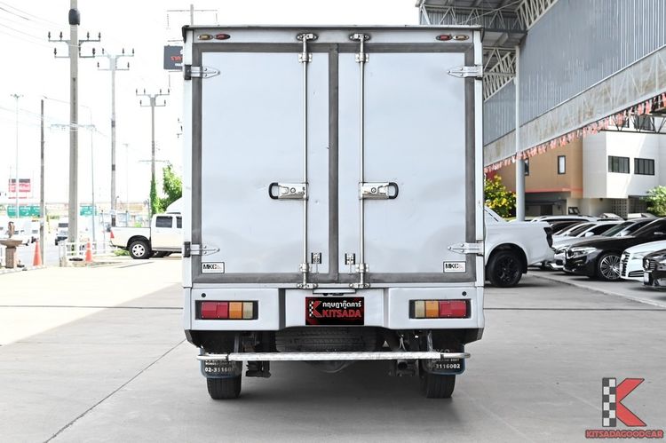 Toyota Hilux Revo 2022 2.4 Entry Pickup ดีเซล ไม่ติดแก๊ส เกียร์ธรรมดา เทา รูปที่ 4