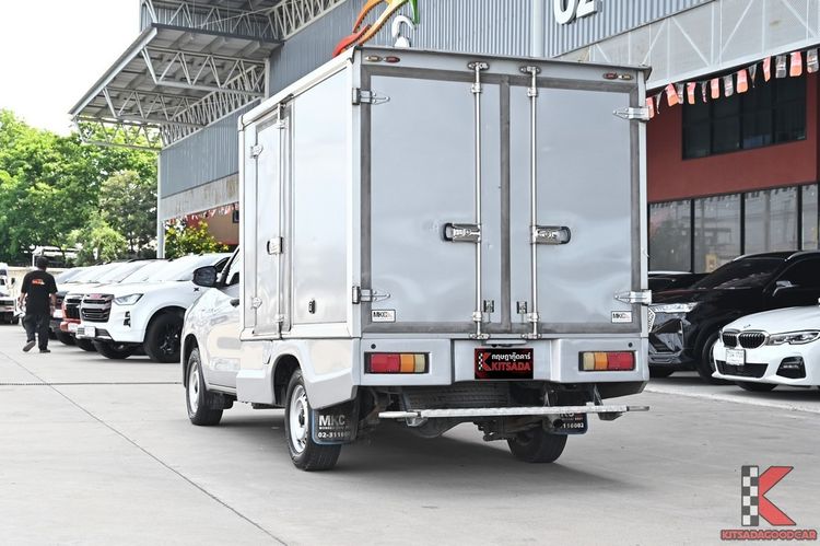 Toyota Hilux Revo 2022 2.4 Entry Pickup ดีเซล ไม่ติดแก๊ส เกียร์ธรรมดา เทา รูปที่ 3