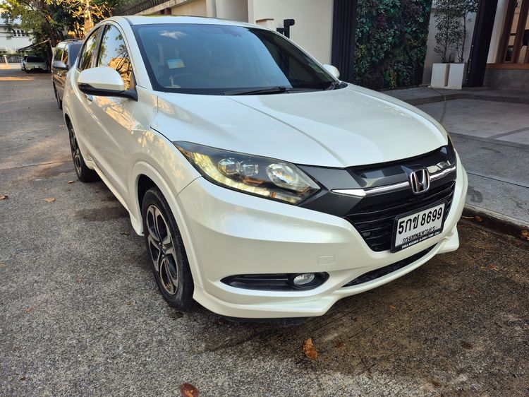 Honda HR-V 2016 1.8 EL Sedan เบนซิน ไม่ติดแก๊ส เกียร์อัตโนมัติ ขาว รูปที่ 4