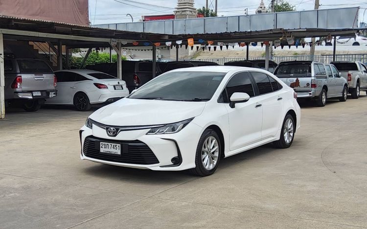 Toyota Altis 2021 1.6 G Sedan เบนซิน ไม่ติดแก๊ส เกียร์อัตโนมัติ ขาว