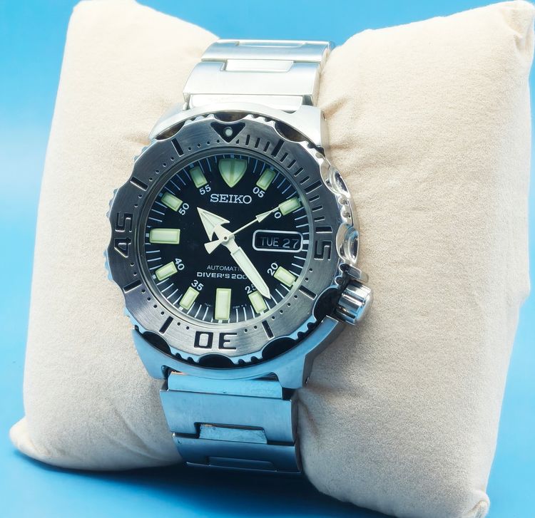 นาฬิกาข้อมือ SEIKO black monster รูปที่ 2