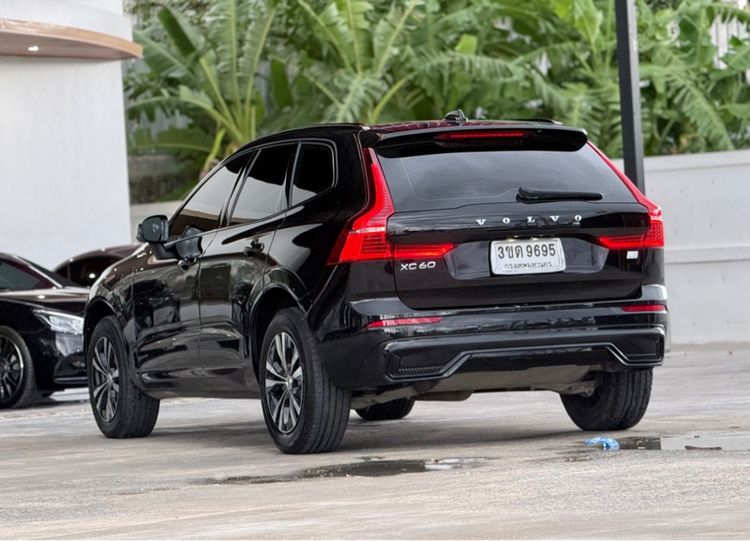 Volvo XC60 2022 2.0 Recharge Ultimate T8 Utility-car ปลั๊กอินไฮบริด (PHEV) ไม่ติดแก๊ส เกียร์อัตโนมัติ ดำ รูปที่ 4