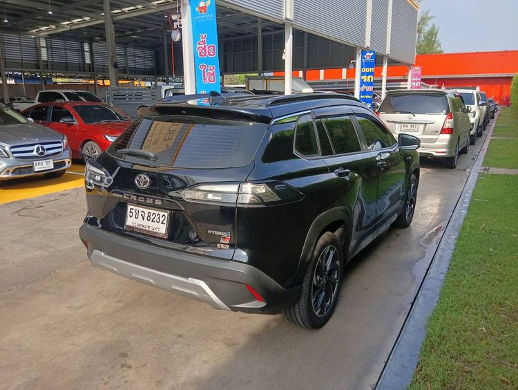 Toyota Corolla Cross 2023 1.8 HEV GR Sport Utility-car เบนซิน ไม่ติดแก๊ส เกียร์อัตโนมัติ ดำ รูปที่ 4