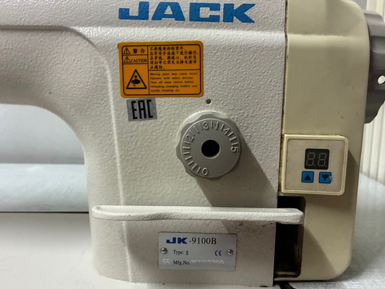 ขายจักรเย็บผ้ามือสอง ยี่ห้อ JACK รูปที่ 3