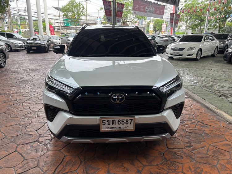 Toyota Corolla Cross 2024 1.8 HEV GR Sport Utility-car เบนซิน ไม่ติดแก๊ส เกียร์อัตโนมัติ ขาว รูปที่ 2