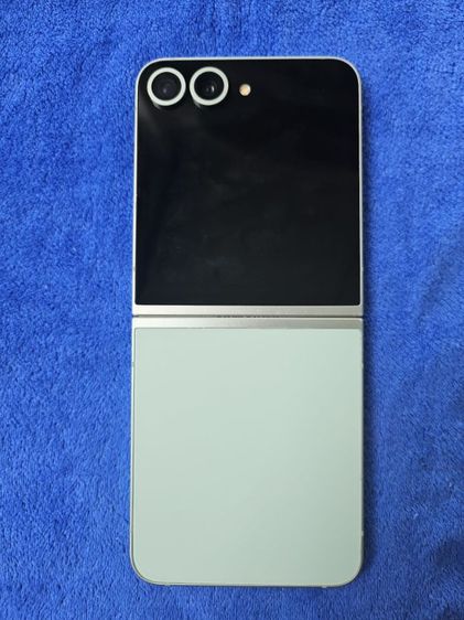 ขายsamsung galaxy zflip6 แรม12รอม256 รูปที่ 2
