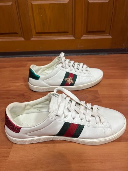 รองเท้าGucci ลายผึ้ง รูปที่ 2
