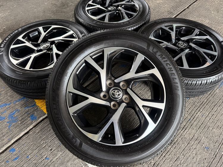 Toyota CHR 17 นิ้ว Top Sakura 🔥