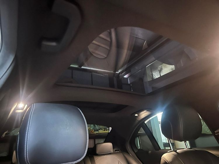Mercedes-Benz C-Class 2014 C250 Sedan เบนซิน เกียร์อัตโนมัติ ขาว รูปที่ 3