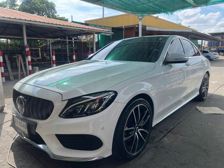 รถ Mercedes-Benz C-Class C250 สี ขาว