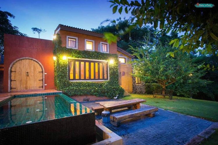 ขายบ้านเขาใหญ่ Private Pool Villa เขาใหญ่ พร้อมกิจการ ที่ดิน 310 ตร.ว ที่ติดน้ำ ร่มรื่น สวยมาก ทำเลดีโครงการติดถนนธนะรัชต์ ใกล้ มิดวินเทอร์  รูปที่ 4
