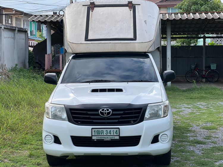 Toyota Hilux Vigo 2015 2.5 J Pickup ดีเซล ไม่ติดแก๊ส เกียร์ธรรมดา ขาว รูปที่ 2