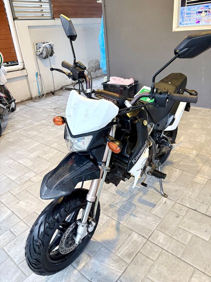Kawasaki 2013 Ksr สีขาว