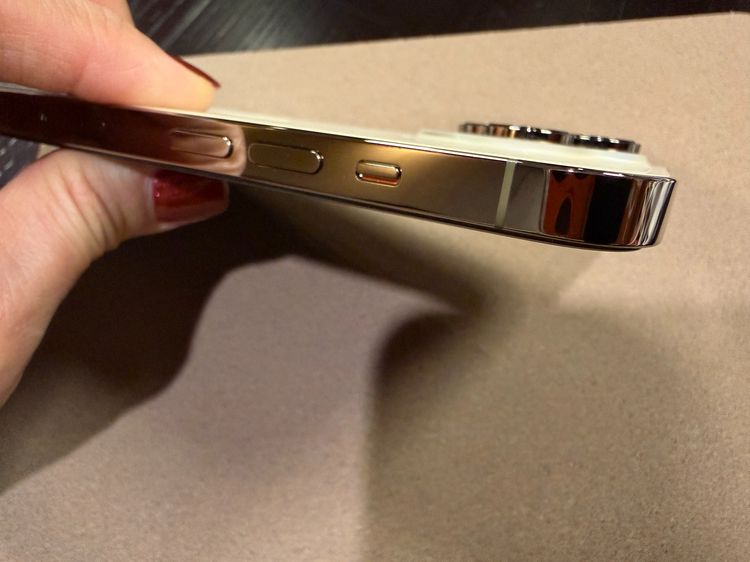 ขาย iPhone 14 Pro Max 256GB สีทอง Gold ศูนย์ไทย สภาพสวยมาก แบต 84 เปอร์เซนต์ รูปที่ 10
