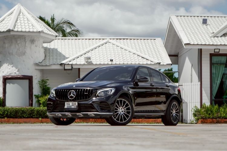 รถ Mercedes-Benz GLC-Class GLC250d สี ดำ