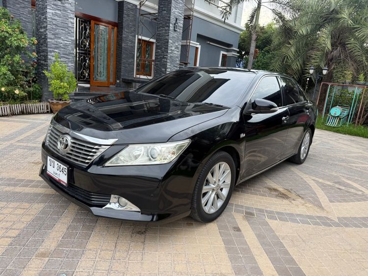 รถ Toyota Camry 2.5 G สี ดำ