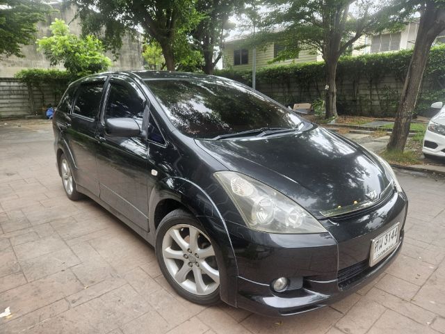 รถ Toyota Wish 2.0 Q Limited สี ดำ