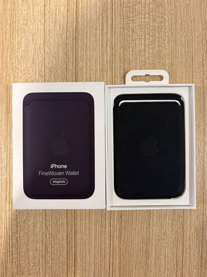 Iphone FineWoven Wallet แท้ สีดำ