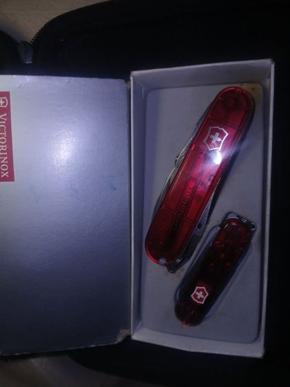 มีดพับ Victorinox แพ็คคู่สุดคุ้ม รุ่น Huntsman Lite - Signature Lite  ของแท้ 100