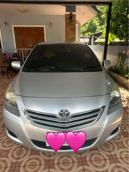 รถ Toyota Vios 1.5 E สี บรอนซ์เงิน