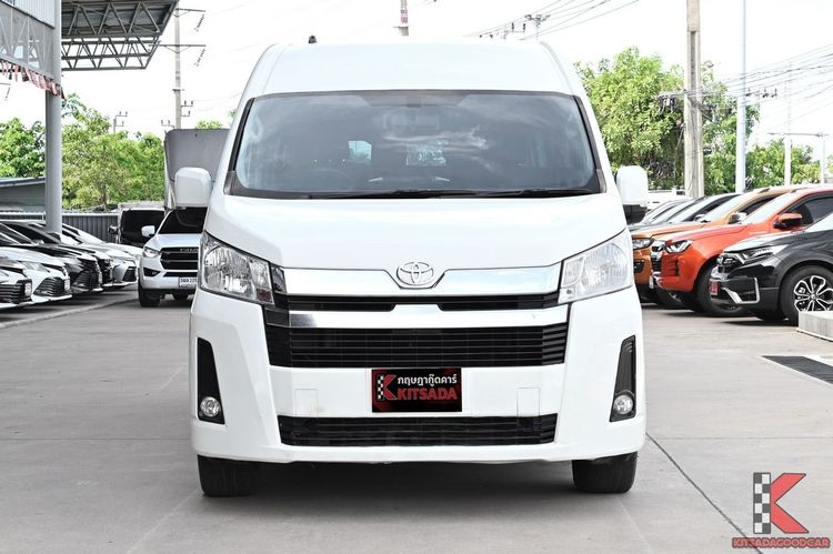 Toyota Commuter 2020 2.8 Van ดีเซล ไม่ติดแก๊ส เกียร์อัตโนมัติ ขาว รูปที่ 2