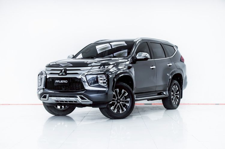 รถ Mitsubishi Pajero Sport 2.4 GT Premium สี เทา