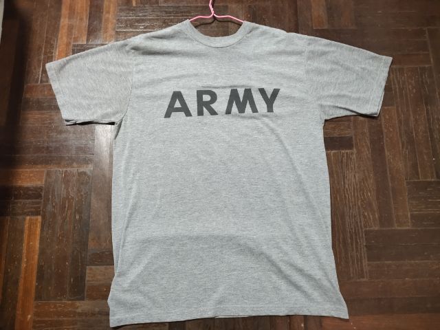 เสื้อใส่ฝึกของทหารสหรัฐฯ US ARMY