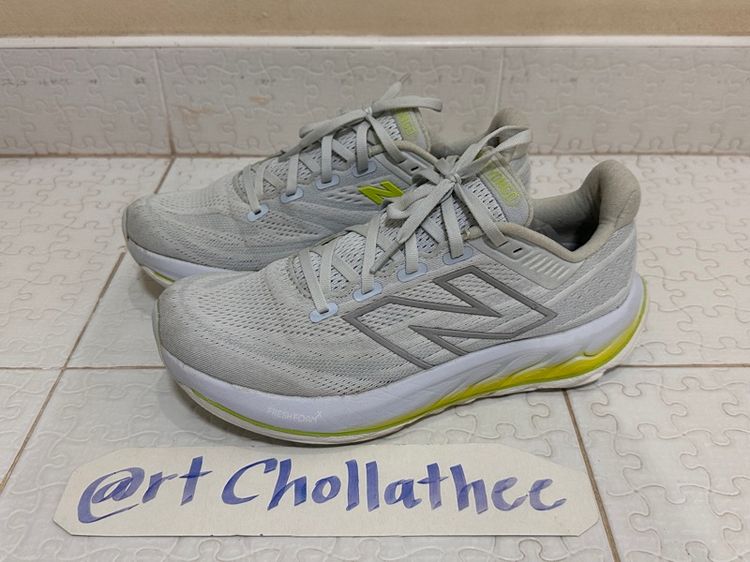 ฟ้า New Balance
