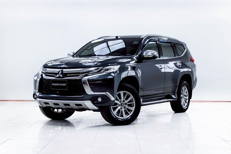 Mitsubishi Pajero Sport 2016 2.4 GT Premium 2WD Utility-car ดีเซล ไม่ติดแก๊ส เกียร์อัตโนมัติ เทา