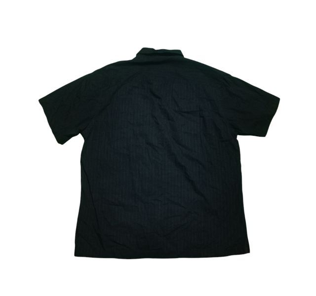 EMPORIO ARMANI​ เสื้อมือสอง​ เสื้อเชิ้ต​แขน​สั้นแต่งเรียบๆ รูปที่ 6