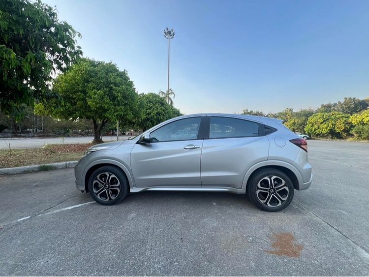 Honda HR-V 2015 1.8 E Limited Utility-car เบนซิน ไม่ติดแก๊ส เกียร์อัตโนมัติ บรอนซ์เงิน รูปที่ 4