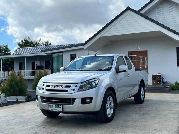 รถ Isuzu D-MAX 2.5 Z สี บรอนซ์เงิน
