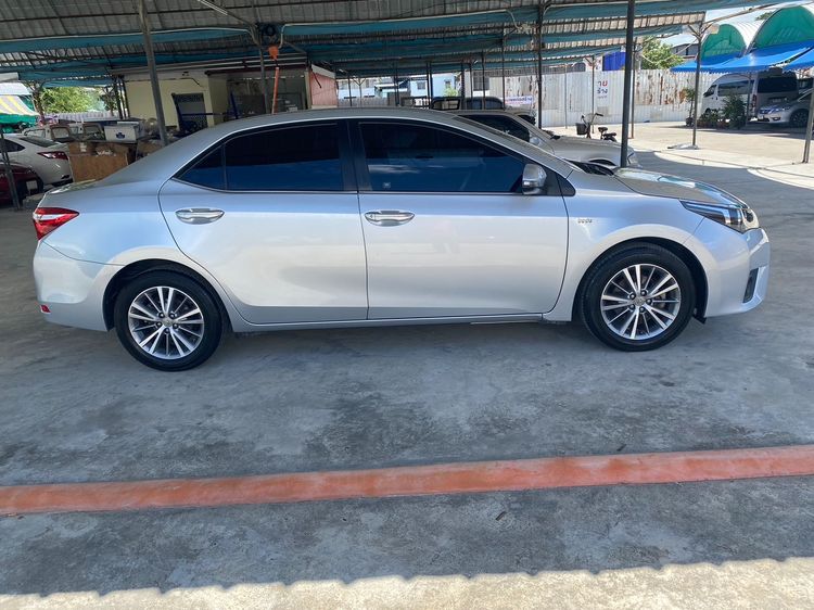 Toyota Altis 2015 1.8 V Sedan เบนซิน LPG เกียร์อัตโนมัติ เทา รูปที่ 4