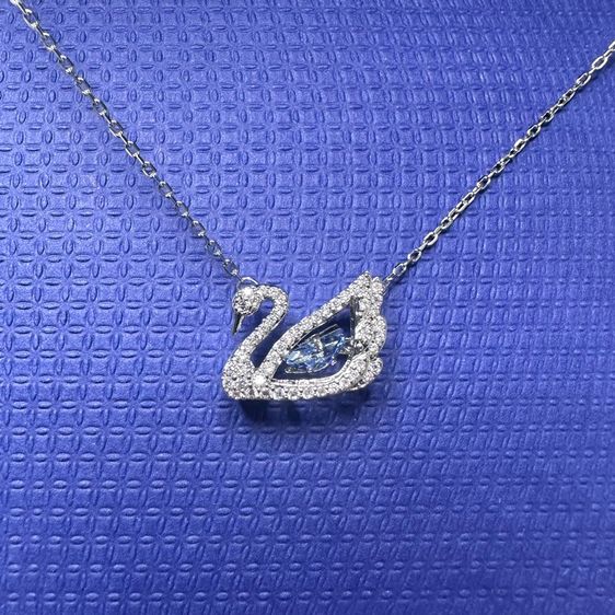 Swarovski swan necklace สร้อยคอสวารอฟสกี้