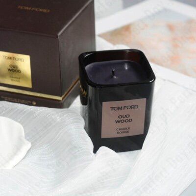 เทียนหอม  Tom Ford Oud Wood Candle รูปที่ 3