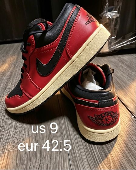 แดง หนังสังเคราะห์ รองเท้าผ้าใบ UK 8.5 | EU 42 2/3 | US 9 รองเท้า nike jordan