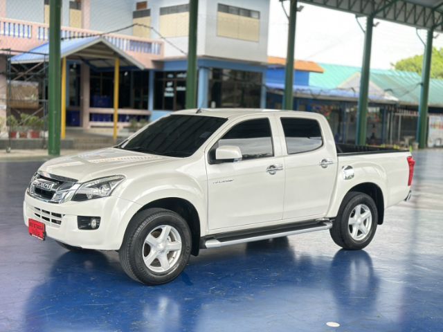 Isuzu D-MAX 2013 2.5 Hi-Lander Z Pickup ดีเซล ไม่ติดแก๊ส เกียร์ธรรมดา ขาว รูปที่ 4