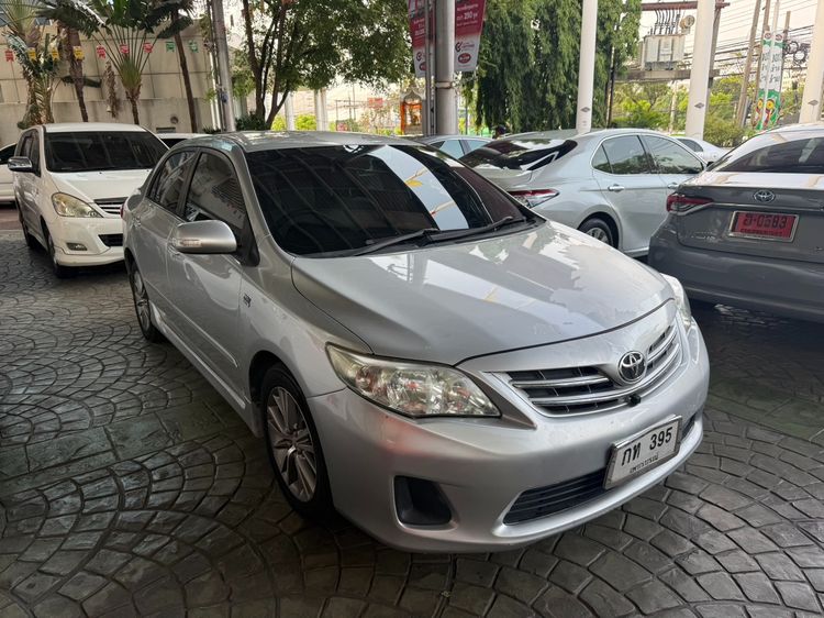 รถ Toyota Altis 1.8 G สี บรอนซ์เงิน