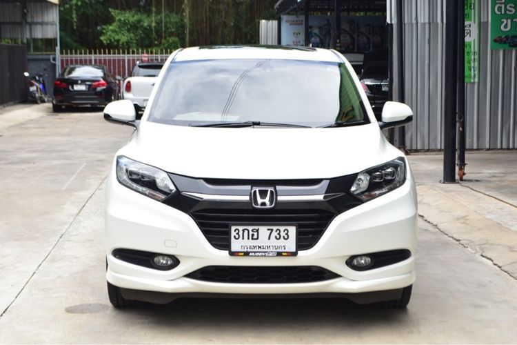 Honda HR-V 2015 1.8 EL Utility-car เบนซิน ไม่ติดแก๊ส เกียร์อัตโนมัติ ขาว รูปที่ 2